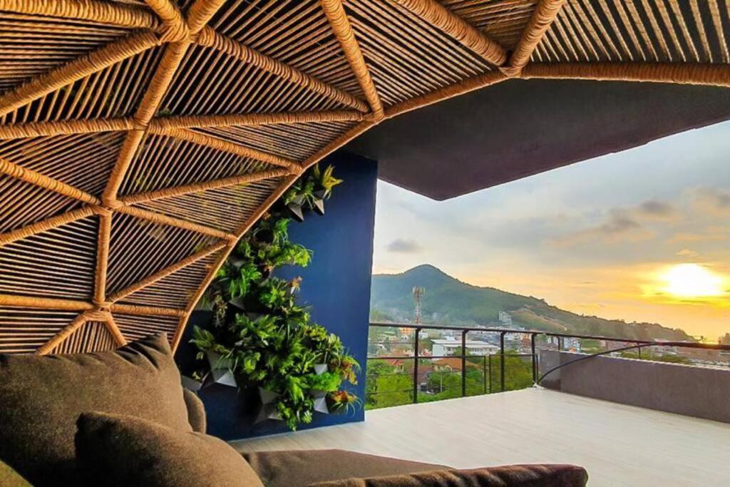 Kamala Beach P55 Exclusive Junior Suite Екстериор снимка